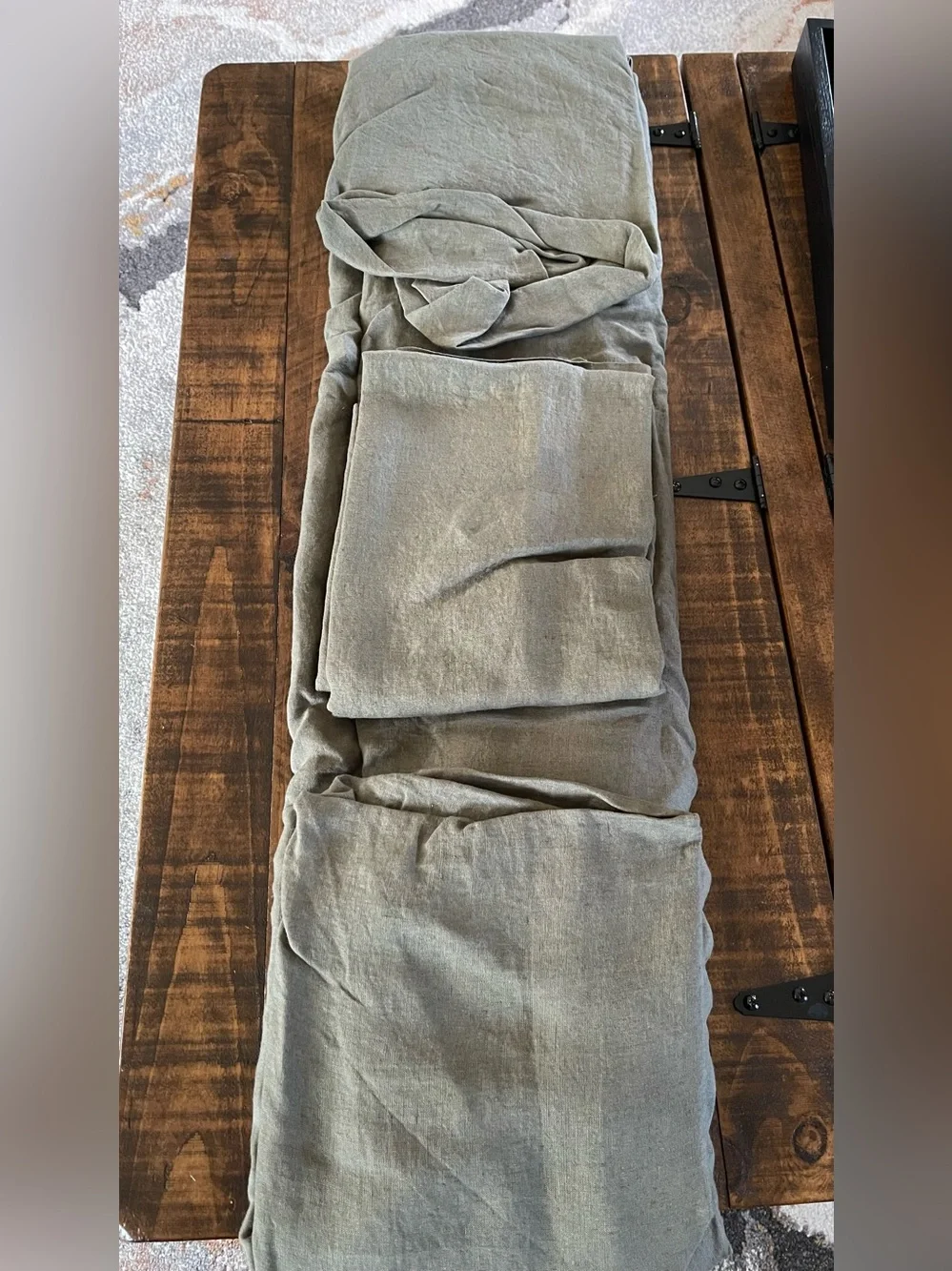 NWT Quince European Linen 3 Piece Fitted Sheet Set, King (Dusty Olive)
